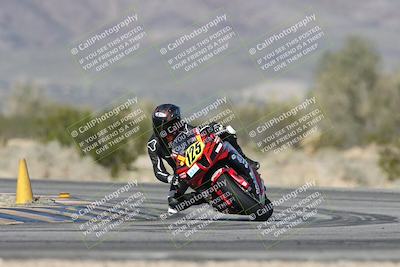 media/Jan-15-2026-Racers Edge (Thu) [[dfebeb70ab]]/2-A Group/Session 5 (Turn 5)/